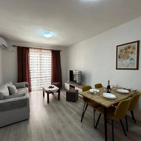 Emi's Lägenhet Tirana